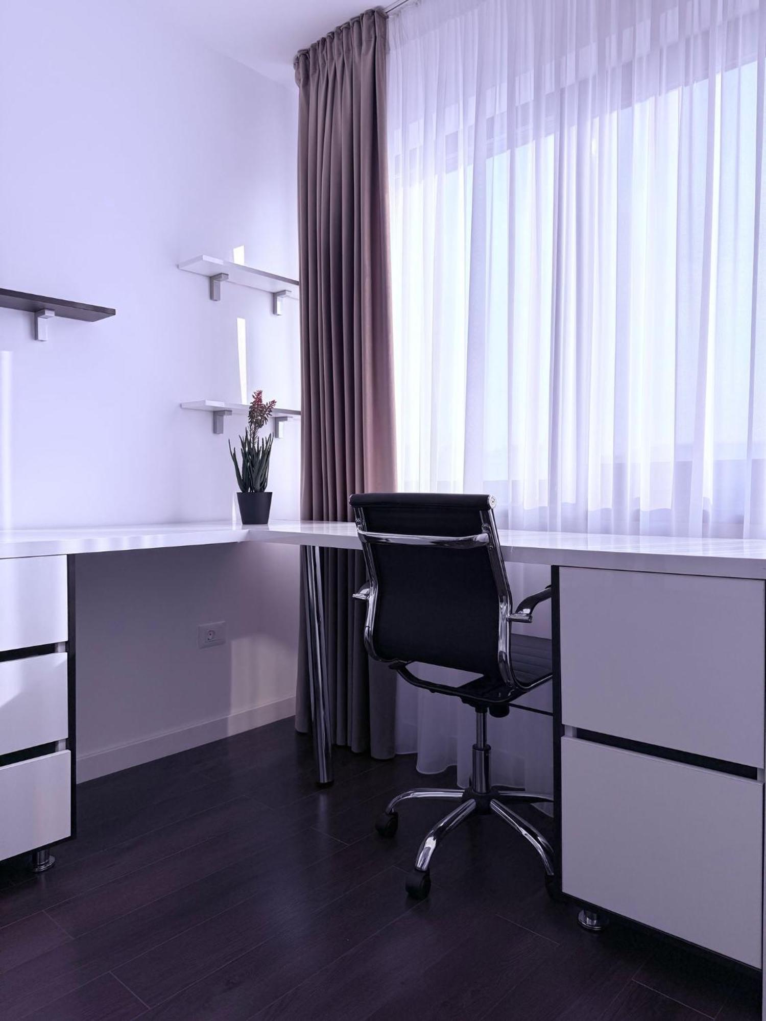 Luxevibe Apartments Near Mall Moldova ヤシ エクステリア 写真