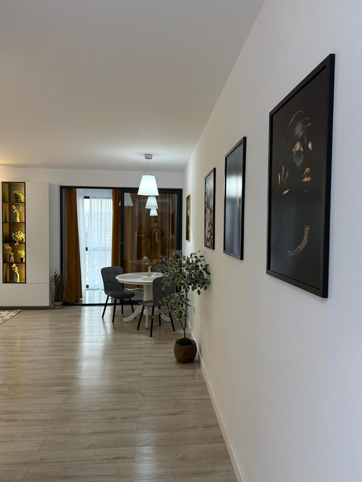 Luxevibe Apartments Near Mall Moldova ヤシ エクステリア 写真