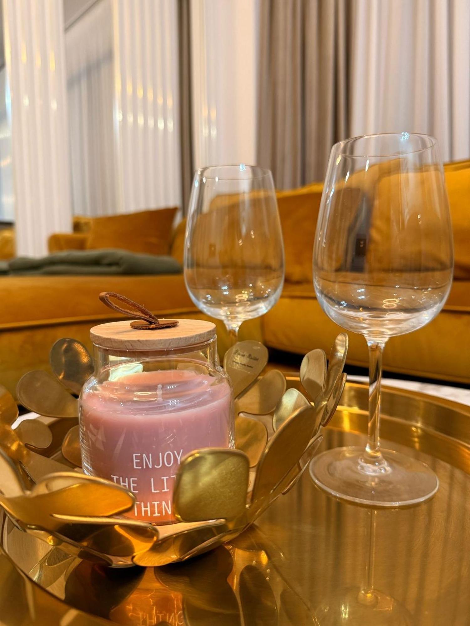 Luxevibe Apartments Near Mall Moldova ヤシ エクステリア 写真