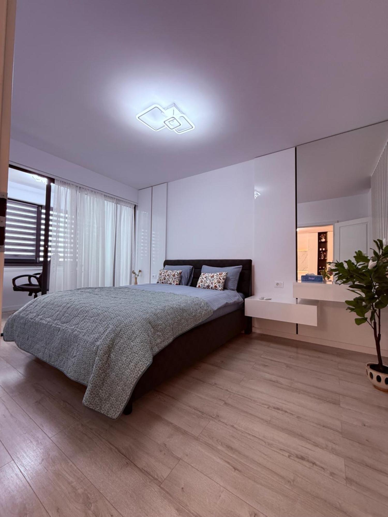 Luxevibe Apartments Near Mall Moldova ヤシ エクステリア 写真
